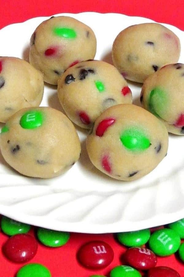 CHRISTMAS COOKIE DOUGH BITES