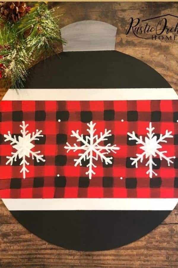 BUFFALO PLAID CHRISTMAS DOOR HANGER