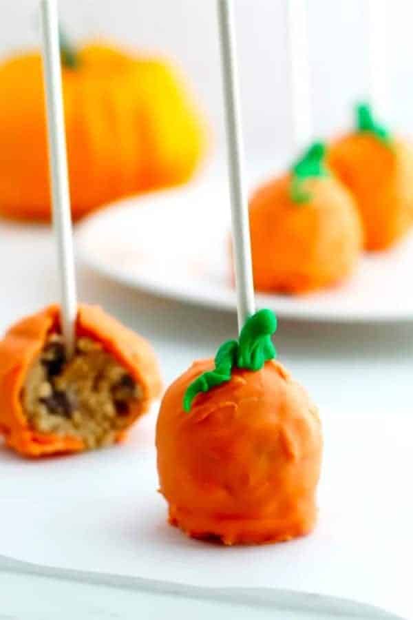 No-Bake Pumpkin Cookie Dough Pops