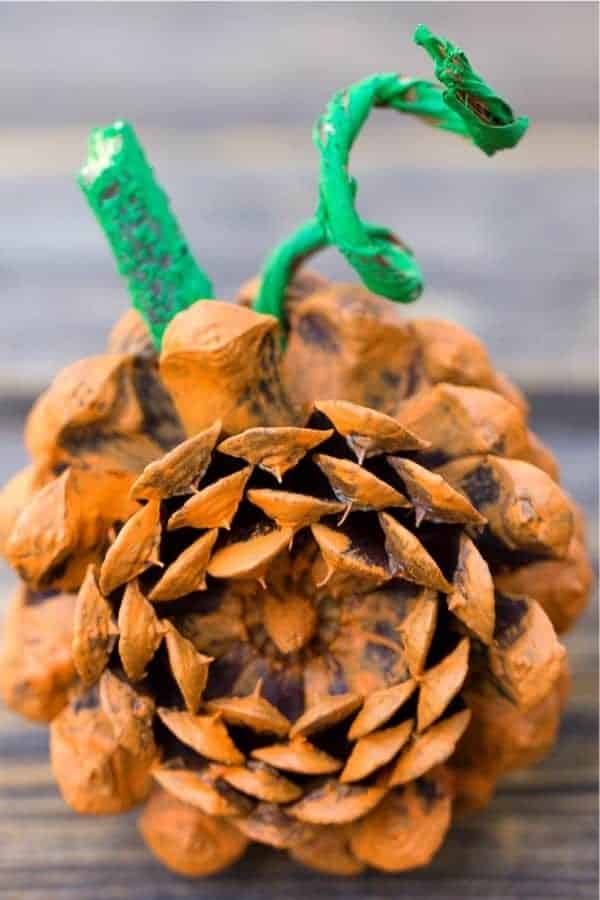 Easy Pine Cone Pumpkin Craft for Kids