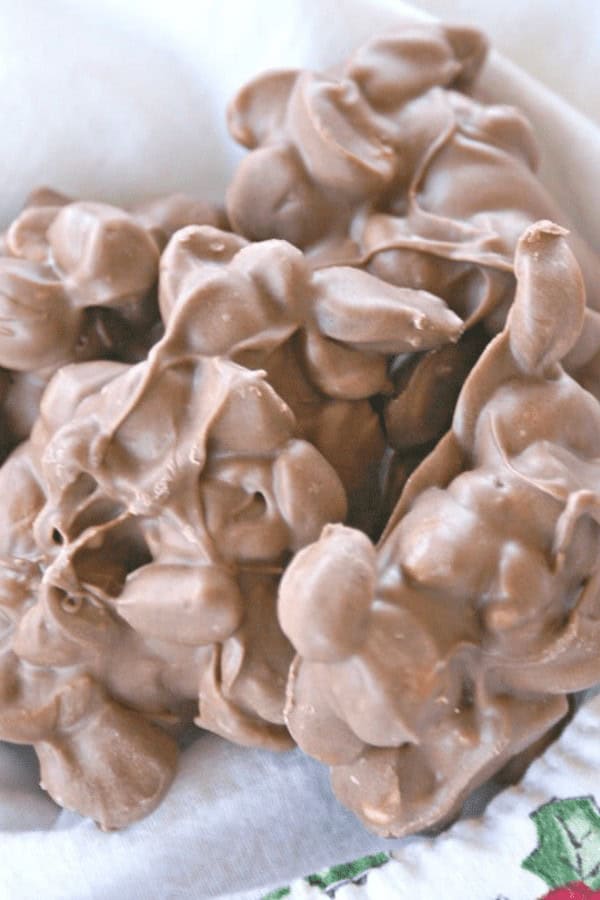 Crockpot Peanut Clusters