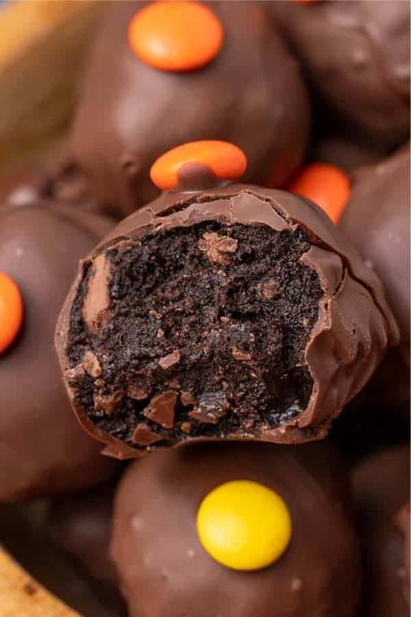 Reese’s Peanut Butter Oreo Truffles