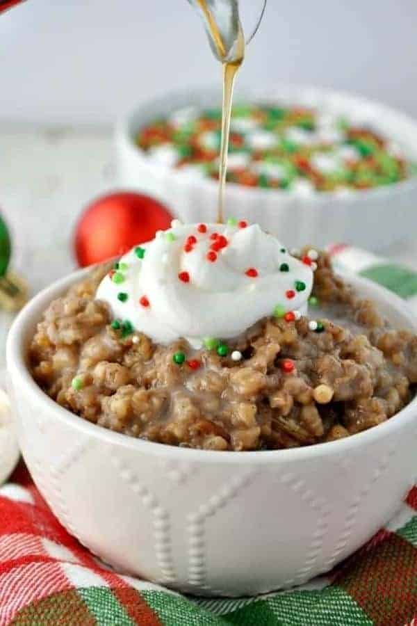 GINGERBREAD SLOW COOKER OATMEAL