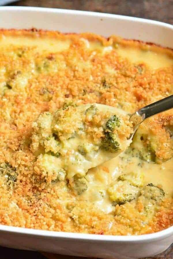 BROCCOLI CHEESE CASSEROLE