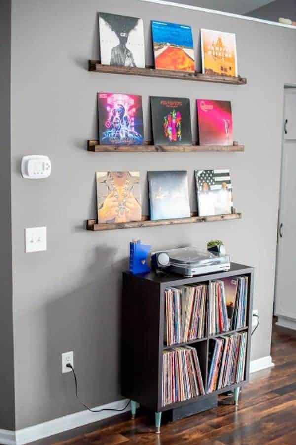 DIY VINYL RECORD WALL SHELVES