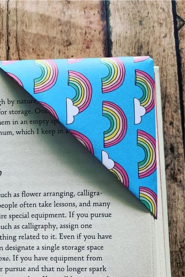 Corner Paper Bookmark