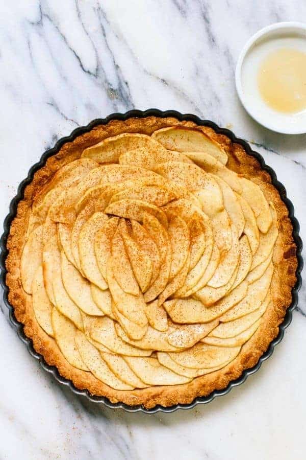 GLUTEN-FREE APPLE TART