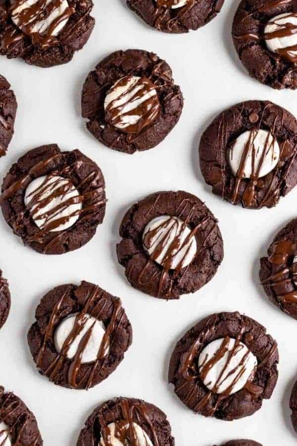 VEGAN HOT CHOCOLATE COOKIES