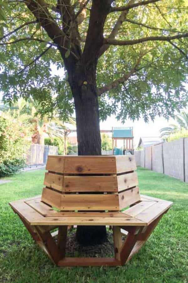 HEXAGON CEDAR BENCH