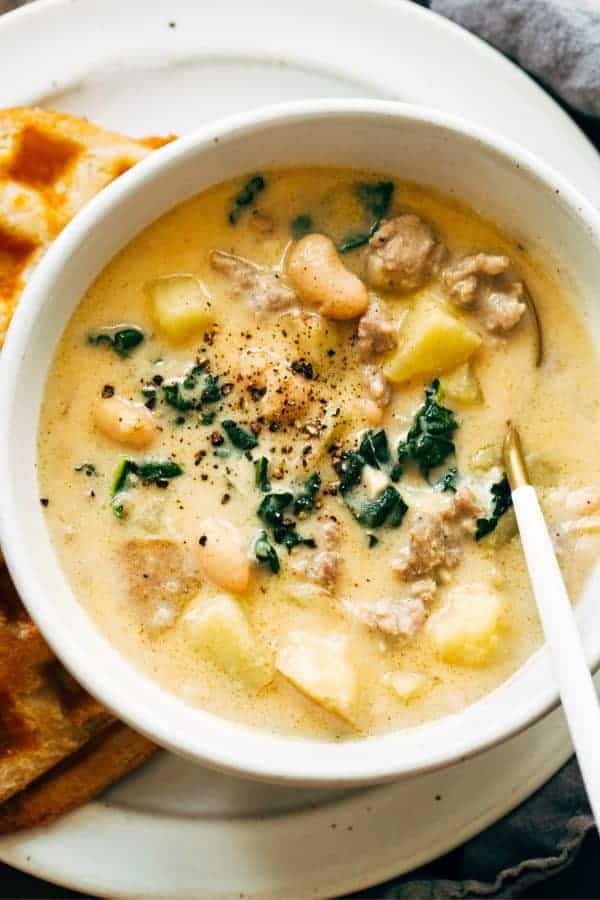 SAUSAGE, KALE, AND POTATO SOUP