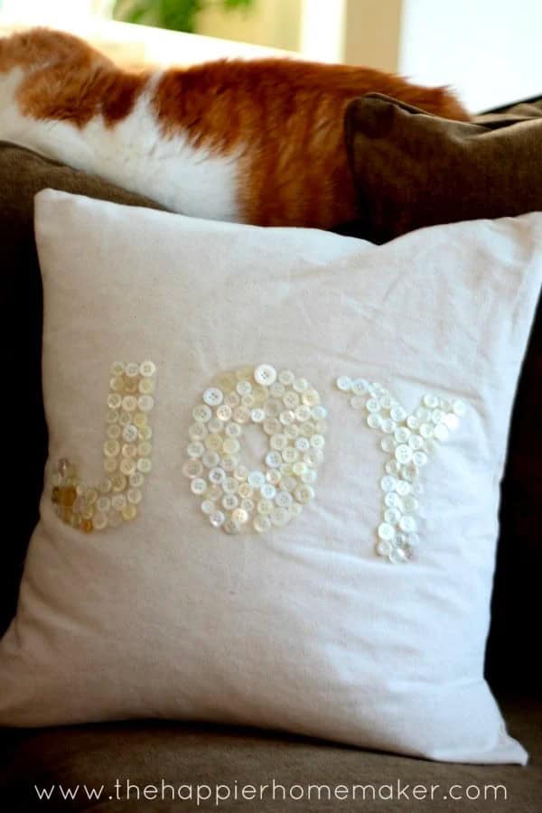 Button Drop Cloth Pillow