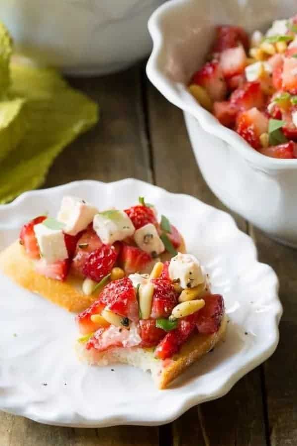 STRAWBERRY BRUSCHETTA