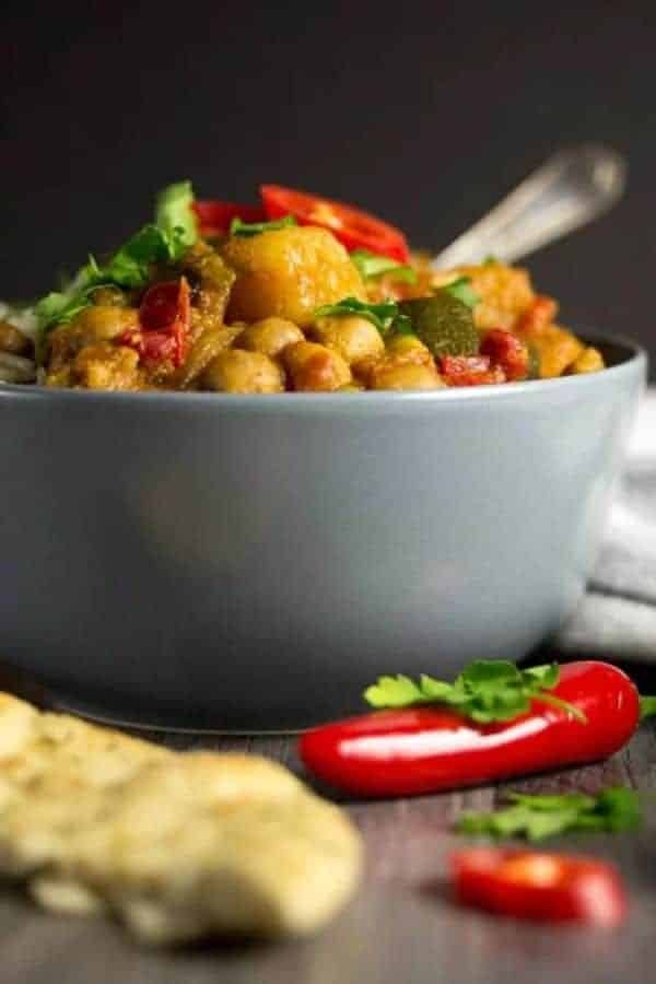 CROCKPOT VEGETABLE CURRY