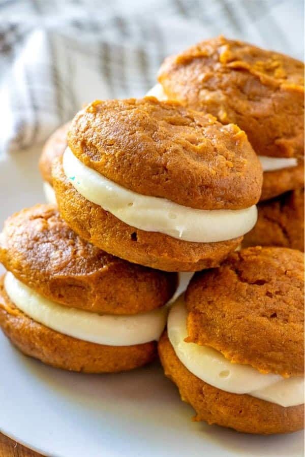 Pumpkin Whoopie Pies