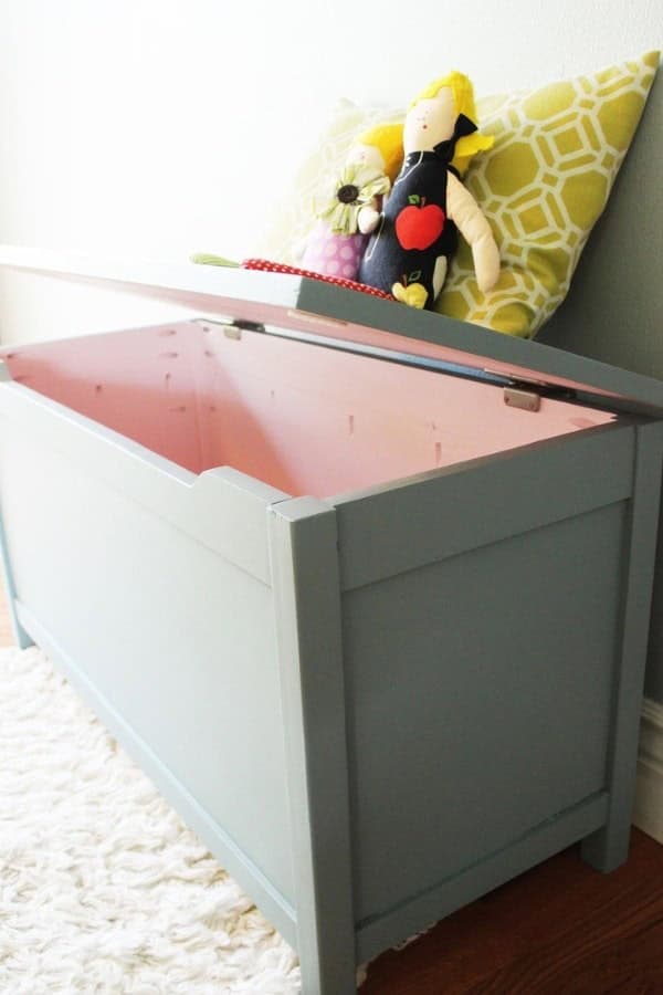 DIY MODERN WOODEN TOY BOX