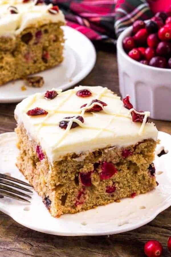 CARAMEL CRANBERRY CHRISTMAS CAKE