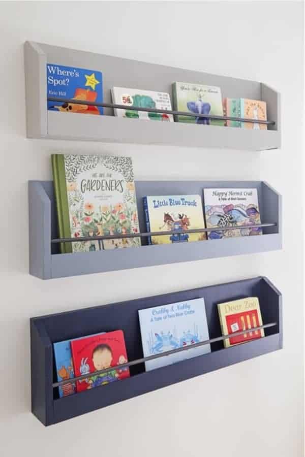 DIY Kids Bookshelf