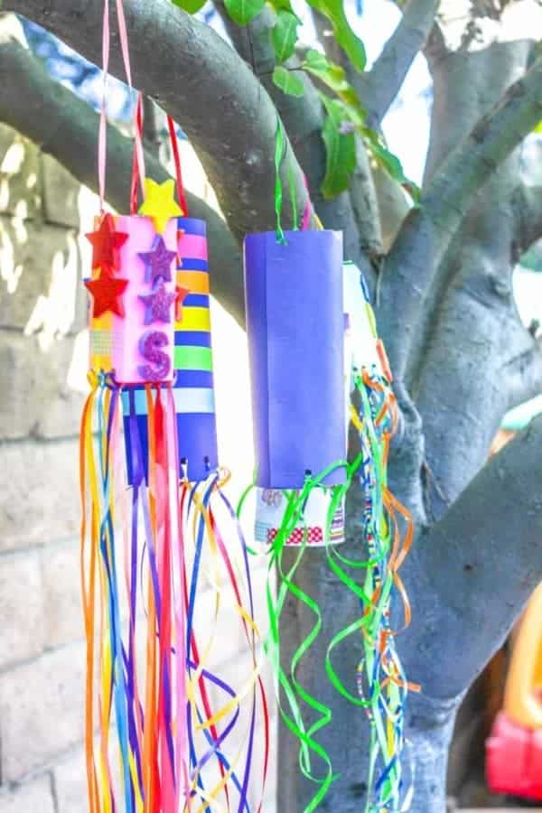 PAPER WIND SOCK CRAFT