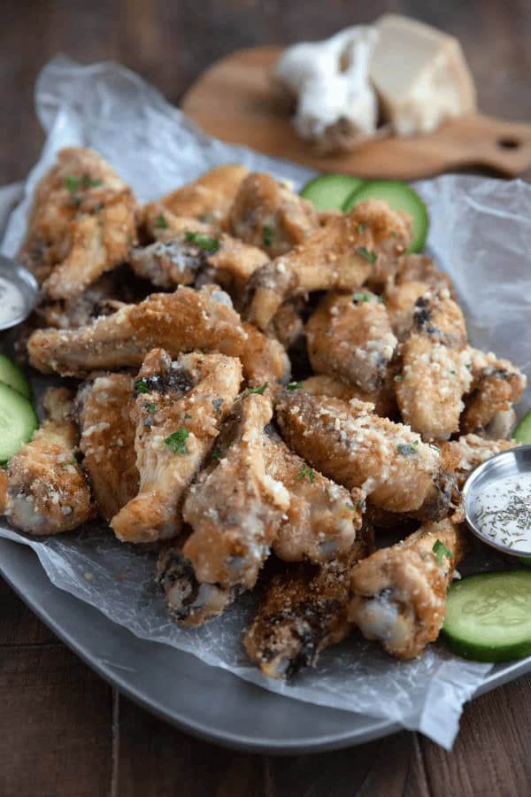 Crispy Garlic Parmesan Wings