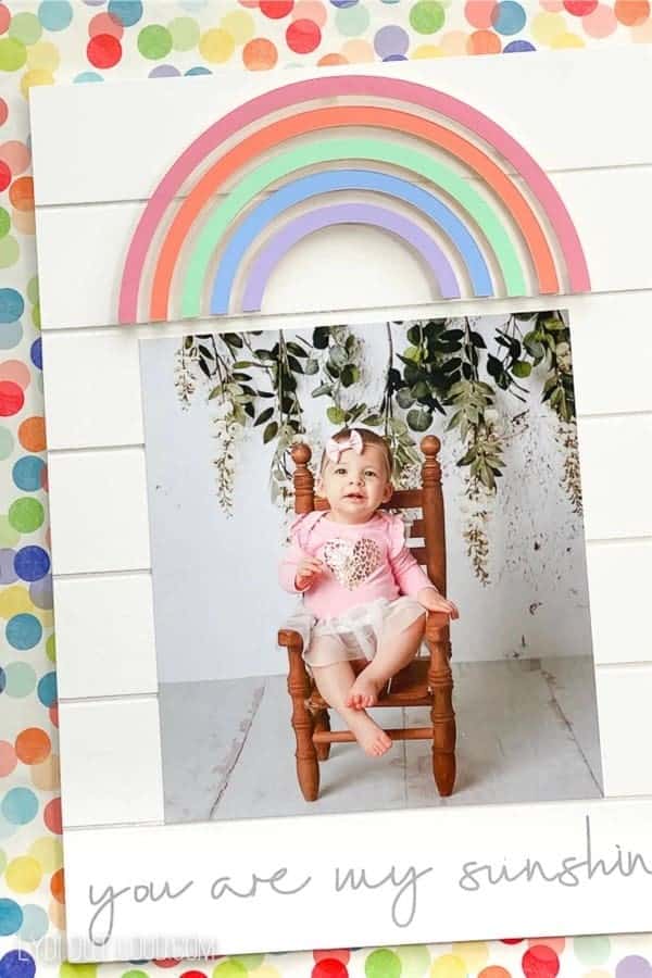 How to Make a Rainbow Picture Frame