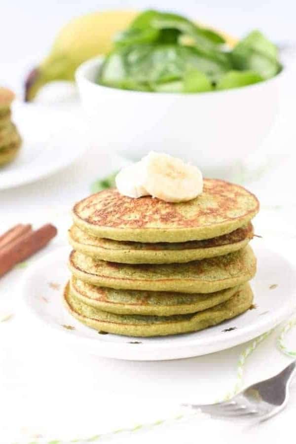 SPINACH BANANA PANCAKES