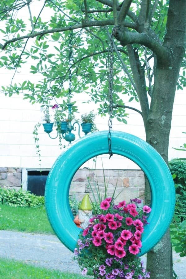 DIY TIRE FLOWER PLANTER