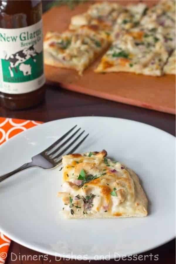 Roasted Garlic, Chicken & Herb White Pizza