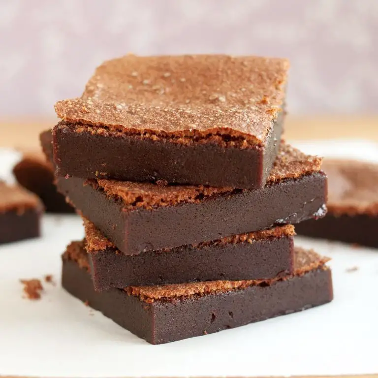 2-Ingredient Nutella Brownies