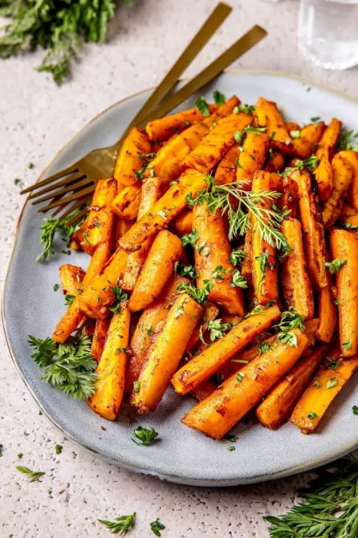 3-Ingredient Honey Glazed Carrots