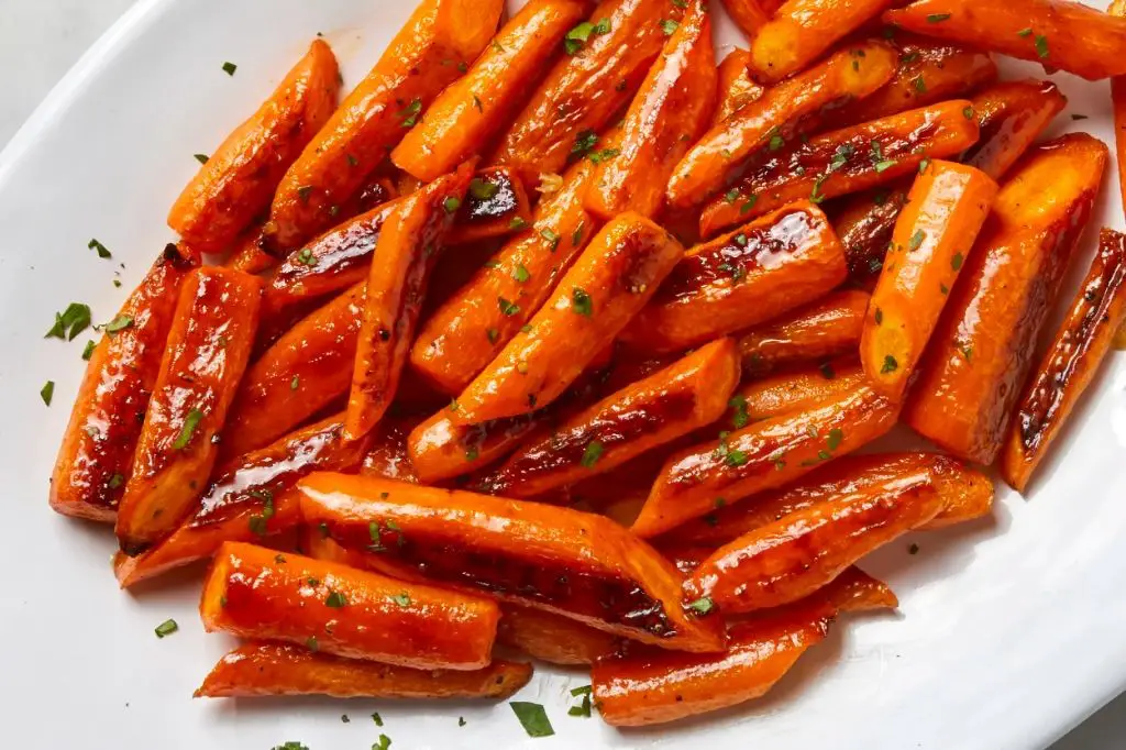 6-Ingredient Honey Glazed Carrots