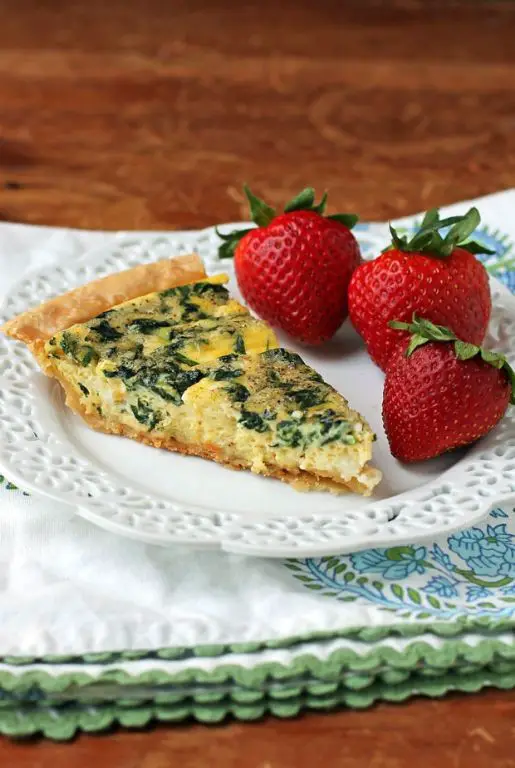 6-Ingredient Spinach and Feta Quiche