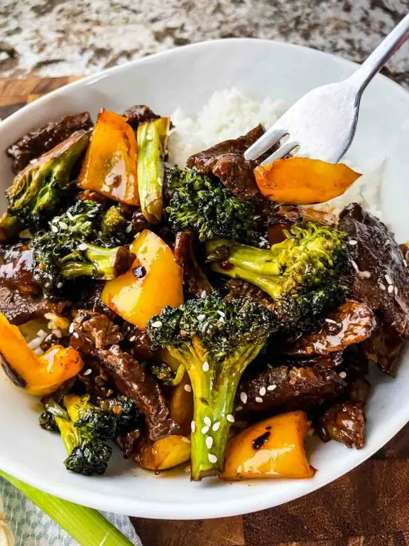 7-Ingredient Teriyaki Beef Stir-Fry