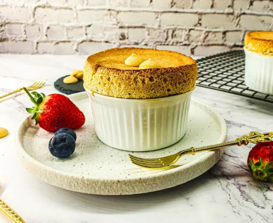 Airy Soufflé with Whipped Aquafaba for a Vegan Twist