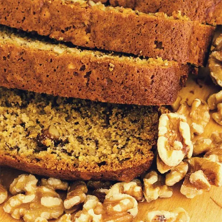 Allulose-Sweetened Banana Bread