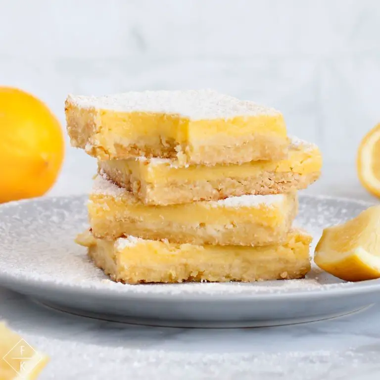 Allulose-Sweetened Lemon Bars