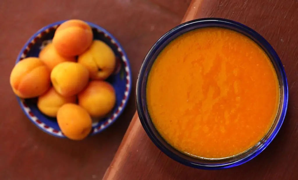 Apricot Puree for a Vitamin Kick