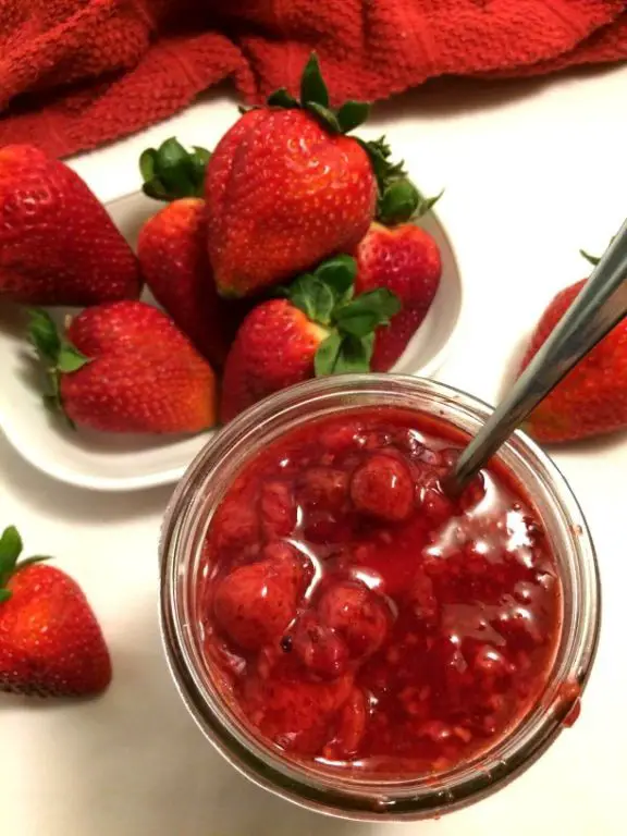 Arrowroot Thickened Strawberry Jam