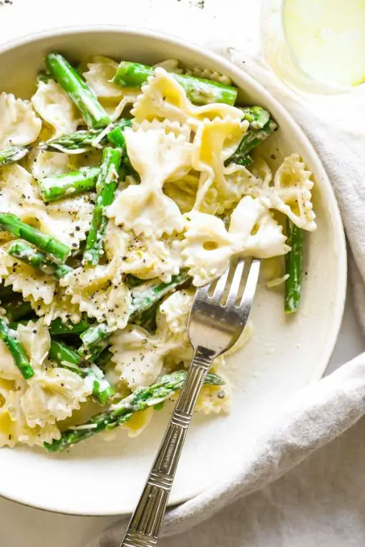 Asparagus Pasta with Lemon Cream Sauce