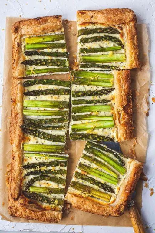 Asparagus and Goat Cheese Breakfast Tart