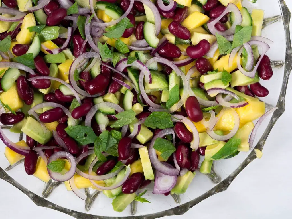 Avocado and Kidney Bean Salad with Lime