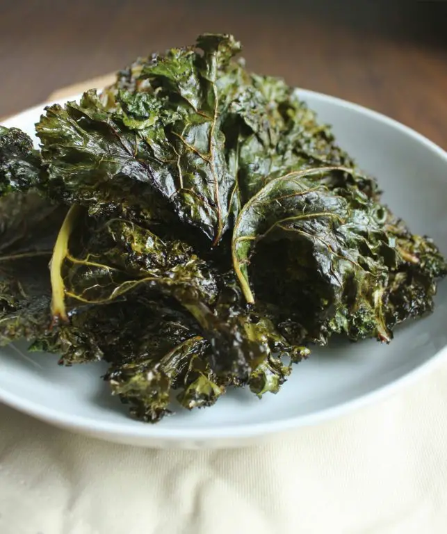 Balsamic Glazed Crispy Kale Chips