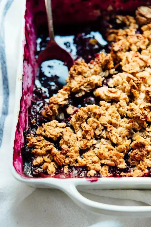 Blueberry Almond Oatmeal Crisp
