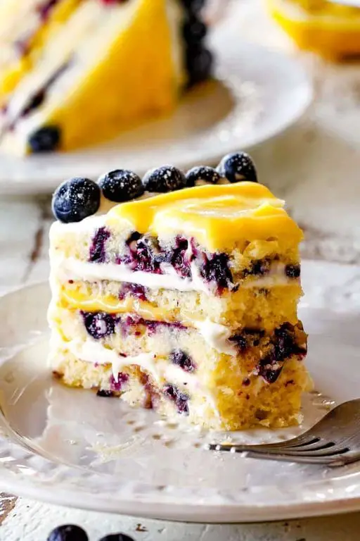 Blueberry Lemon Cake with Lemon Curd Filling