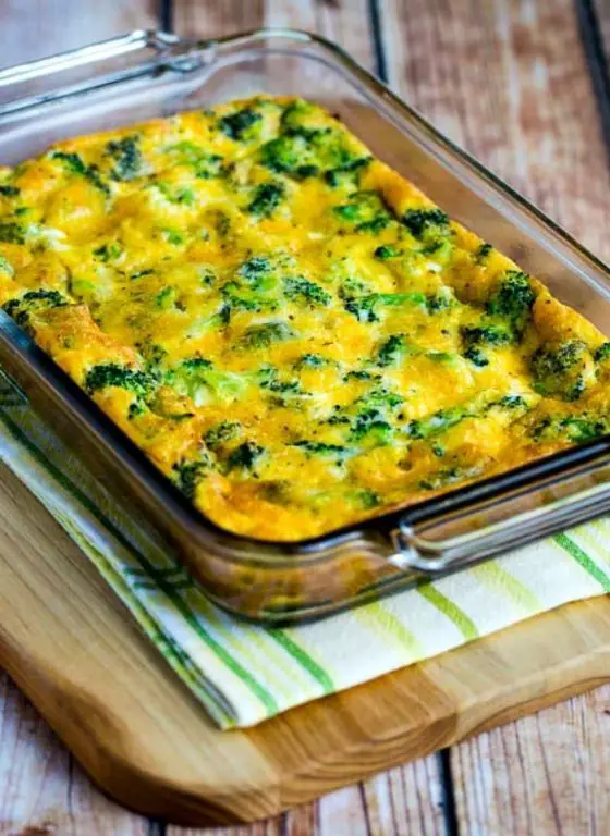 Broccoli and Cheddar Breakfast Casserole