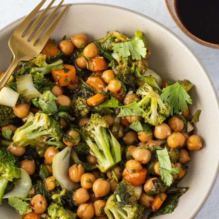 Broccoli and Chickpea Stir-Fry