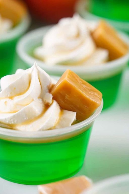 Candy Apple Jello Shots: Sweet and tangy treat.