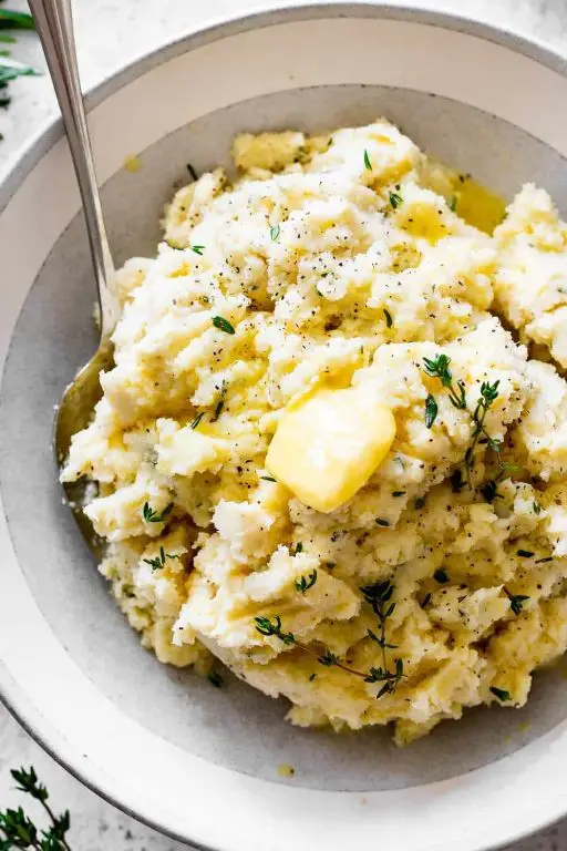 Cauliflower Mash with Herbs