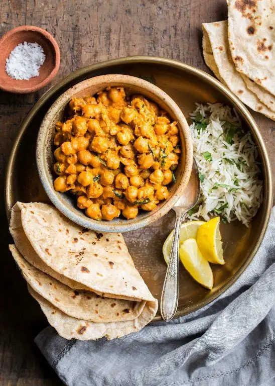 Chana Masala with Roti