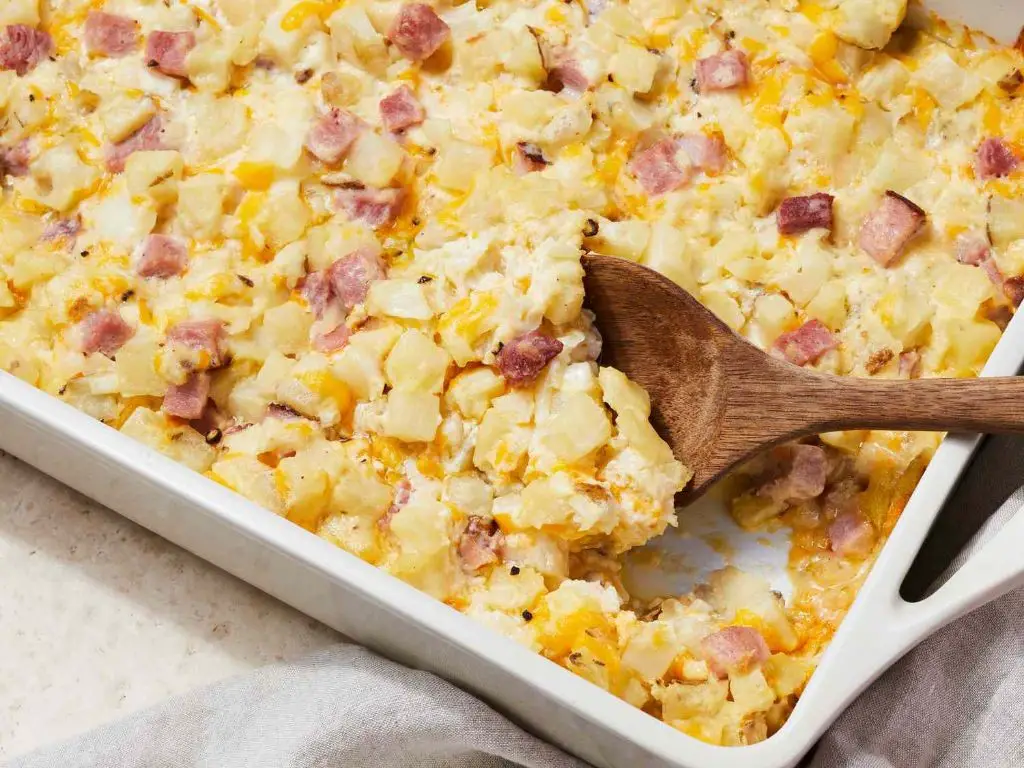 Cheesy Potato and Ham Casserole