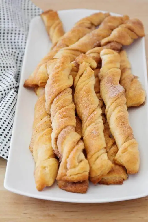Cinnamon Sugar Crescent Roll Breakfast Twists